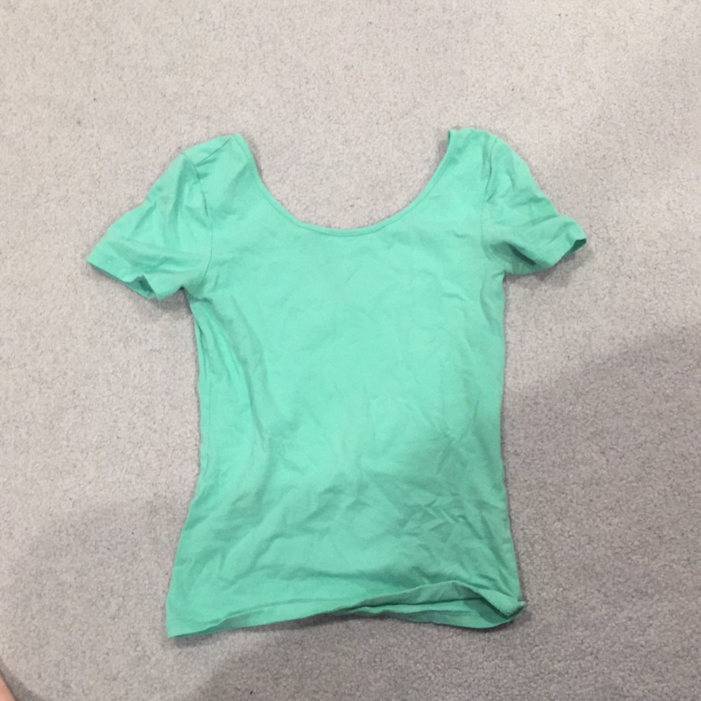 Mint scoop neck fitted T